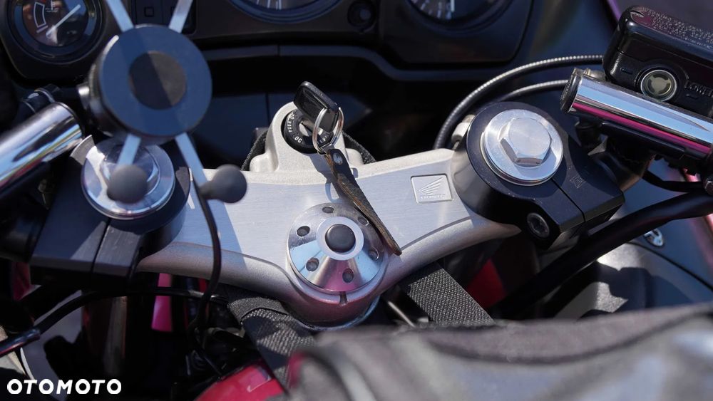 Honda CBR - 14