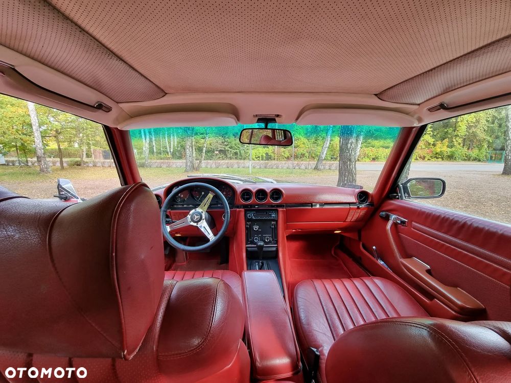 Mercedes-Benz SLC - 18