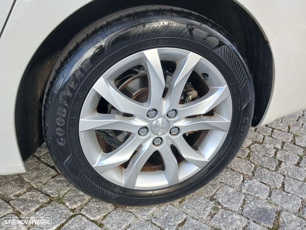Peugeot 508 SW - 5