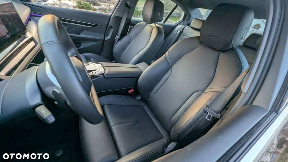 BMW Seria 5 - 14