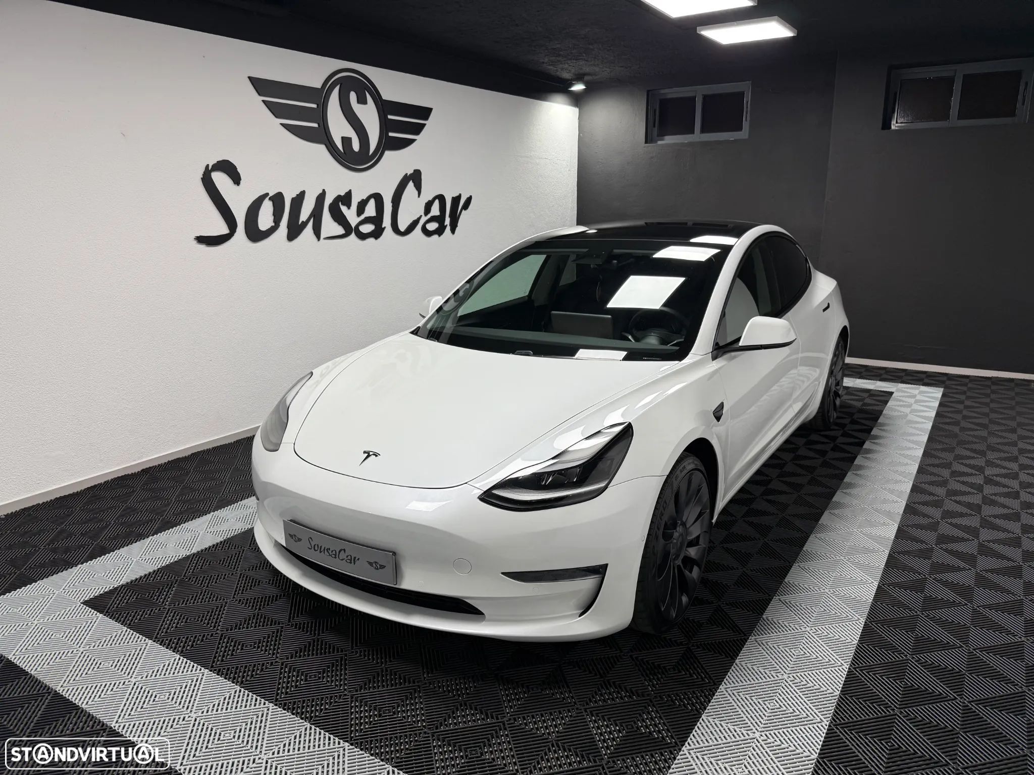 Tesla Model 3 Performance Dual Motor AWD - 1