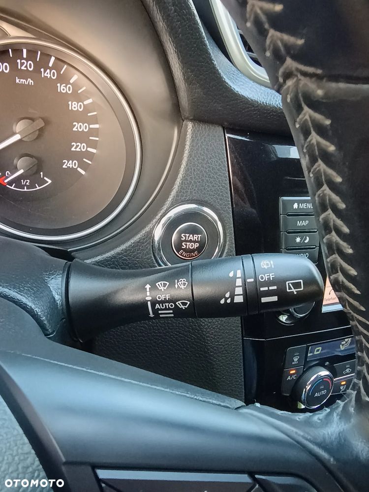 Nissan Qashqai - 23