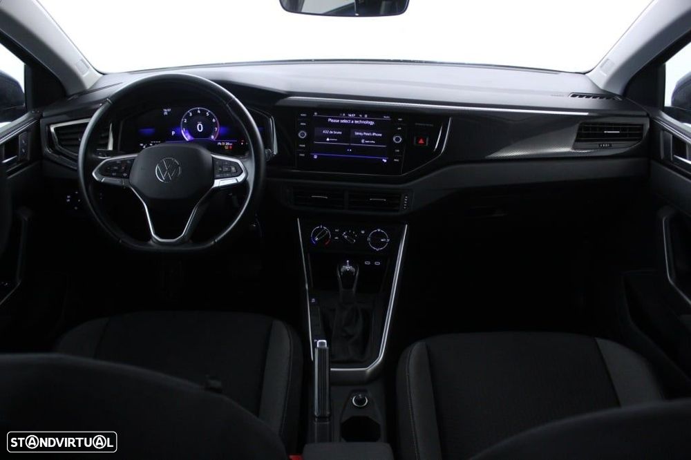 VW Polo 1.0 TSI Life DSG - 18