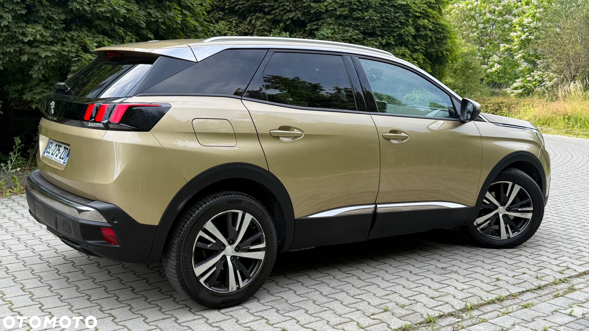 Peugeot 3008 1.6 BlueHDi Allure S&S EAT6 - 4