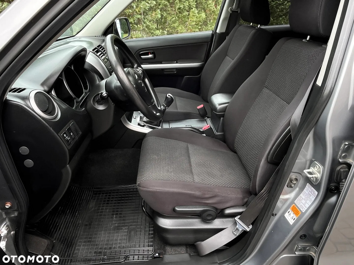 Suzuki Grand Vitara 1.9 DDiS Premium - 15
