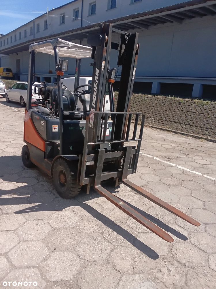 Doosan G15 S-5 - 2
