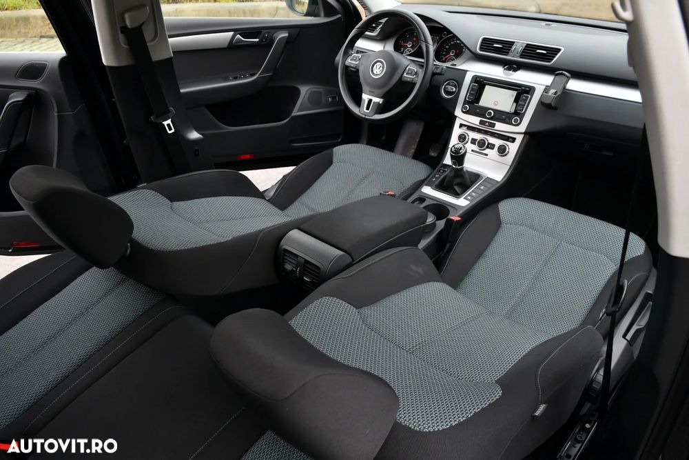 Volkswagen Passat Variant 1.6 TDI BlueMotion Technology Business Edition - 5