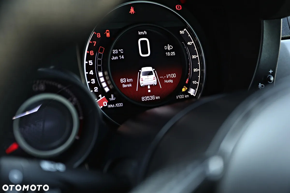 Abarth 695 - 26