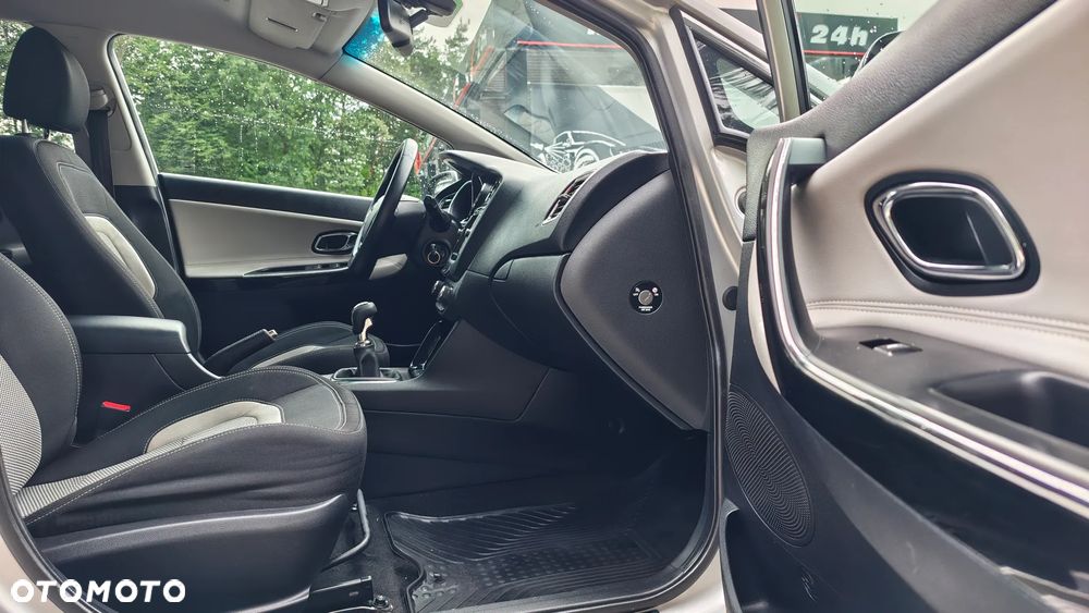 Kia Ceed 1.6 CRDi XL - 29