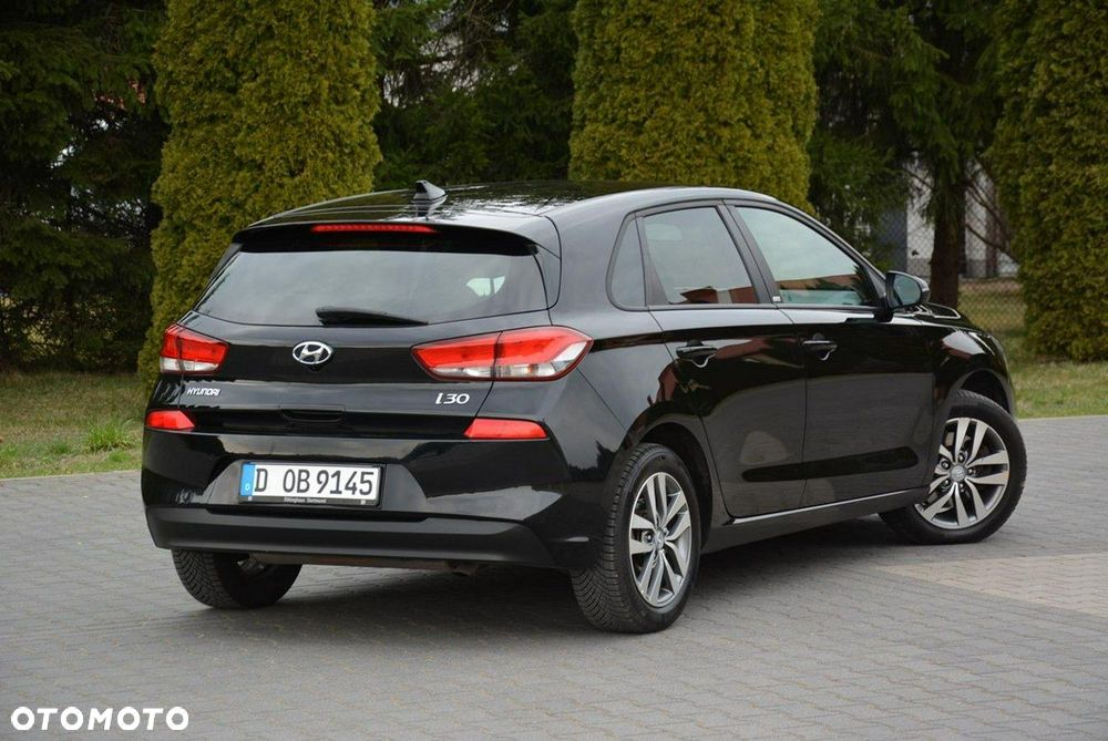 Hyundai i30 1.4 YES - 13