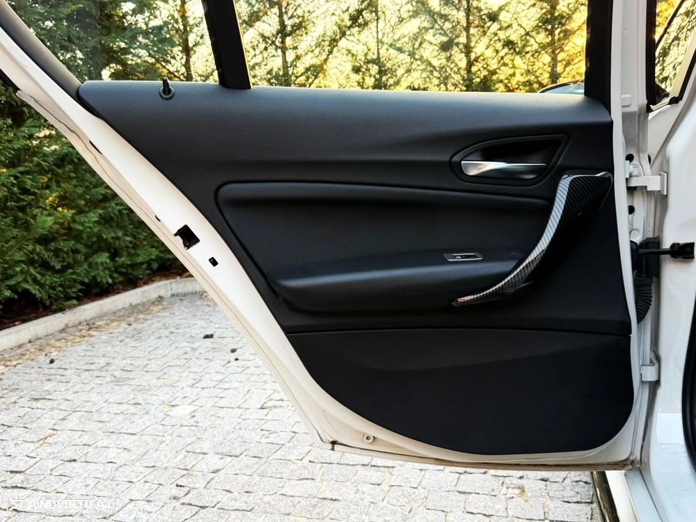 BMW 118 d Pack M Auto - 21