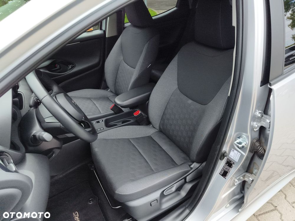 Toyota Yaris Hybrid 1.5 Style - 18