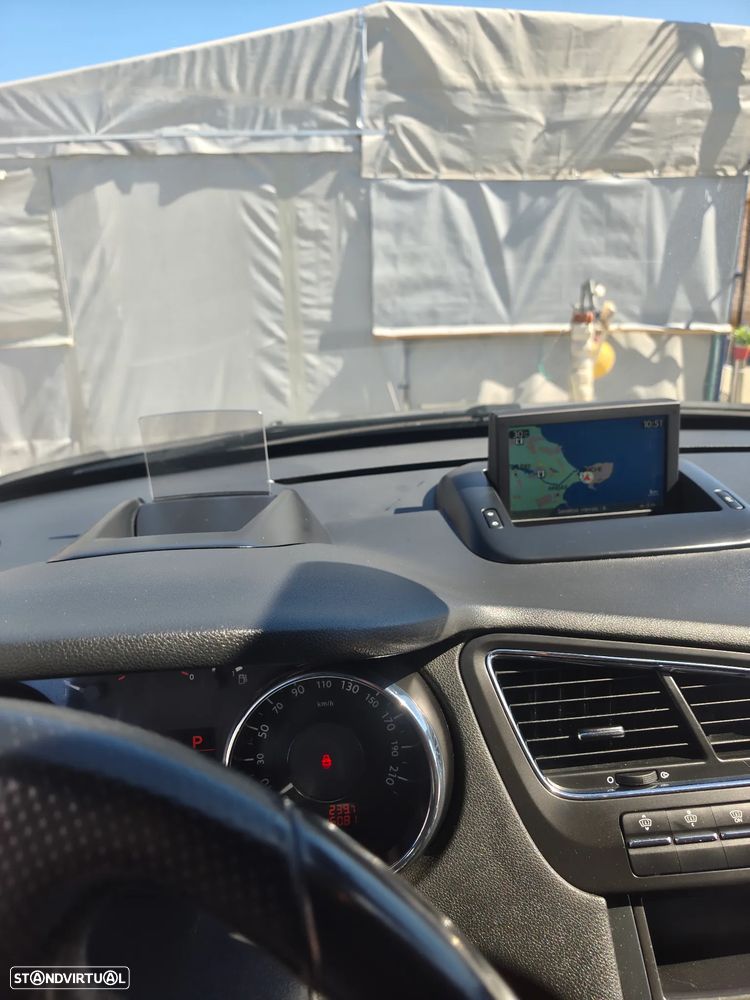 Peugeot 5008 BlueHDI 120 EAT6 Stop & Start Allure - 13