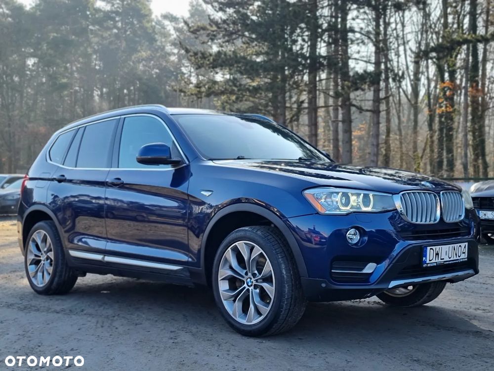 BMW X3 28i xDrive - 1