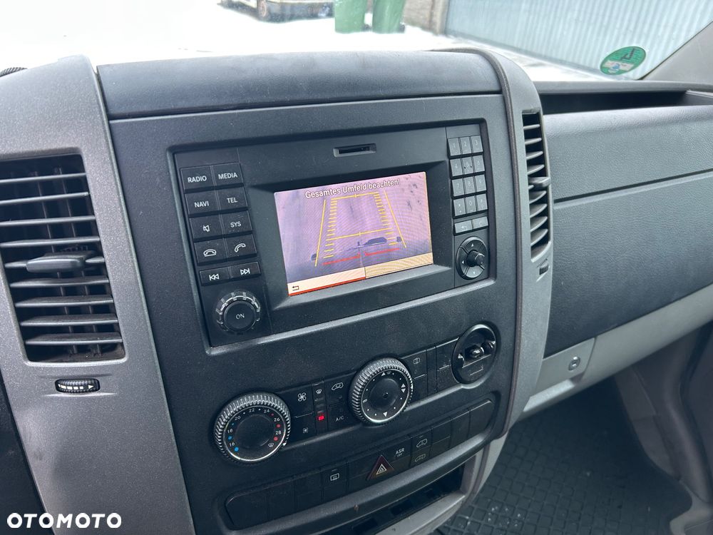 Mercedes-Benz Sprinter - 18
