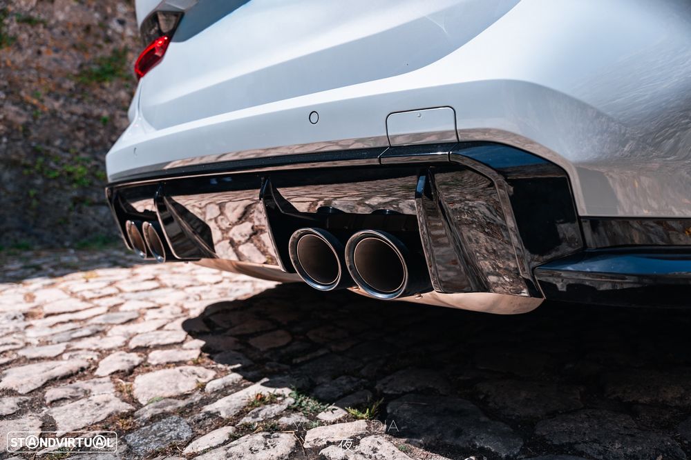 BMW M3 Competition xDrive - 16