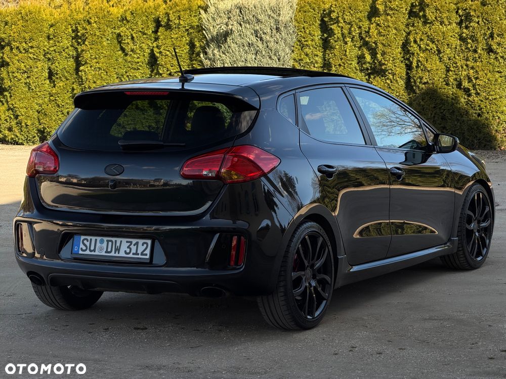 Kia Ceed 1.6 T-GDI GT XL - 5