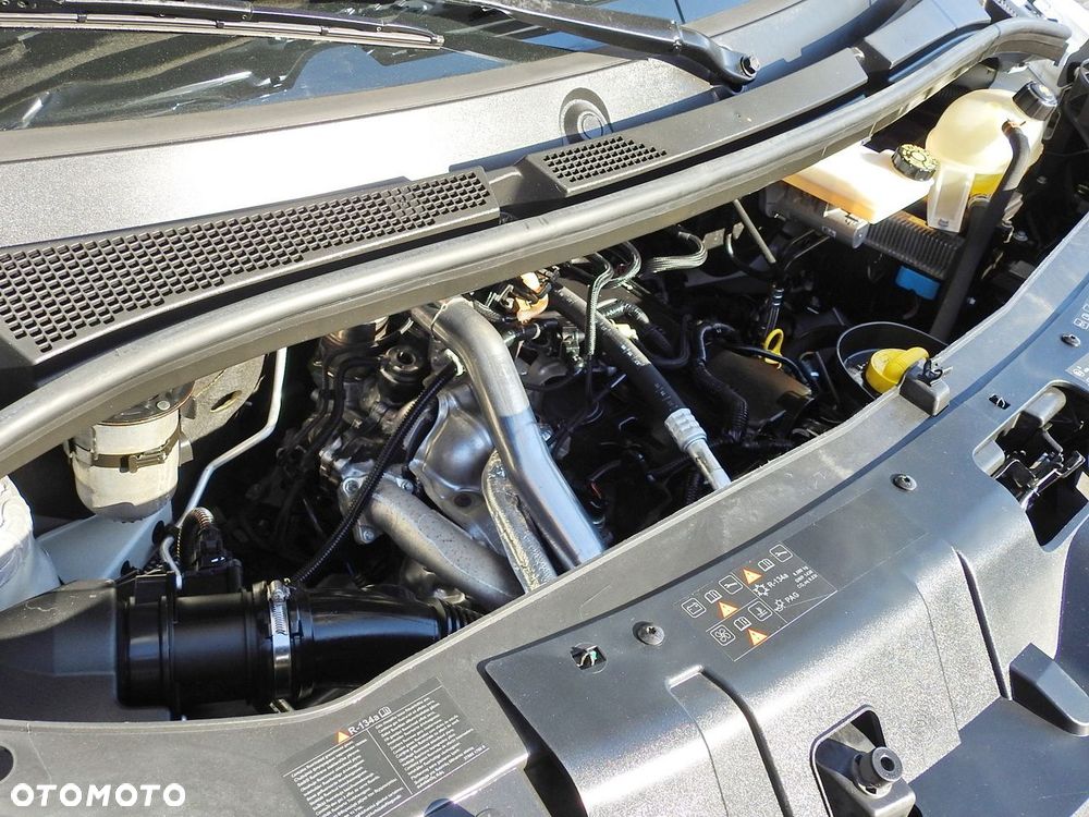 Renault MASTER SKRZYNIA TEMPOMAT KLIMATYZACJA LEDY BLIŹNIACZE KOŁA  130KM - 21