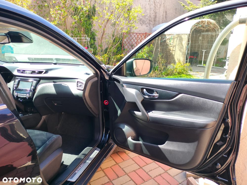 Nissan X-Trail 1.6 DCi ALL-MODE 4x4i N-Connecta - 16