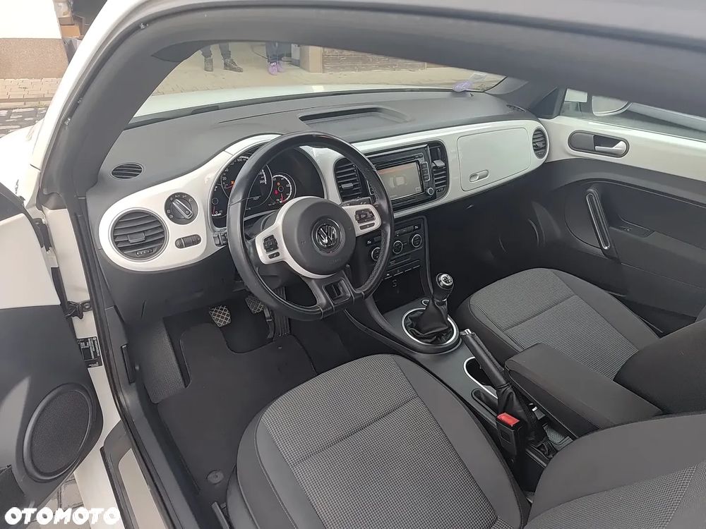 Volkswagen Beetle - 28