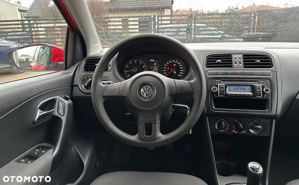 Volkswagen Polo - 9
