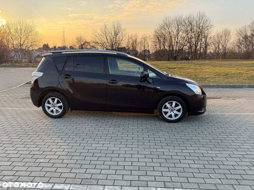 Toyota Verso 1.8 Life - 4