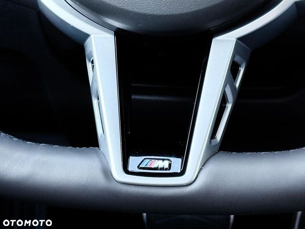 BMW Seria 3 320d xDrive M Sport - 21