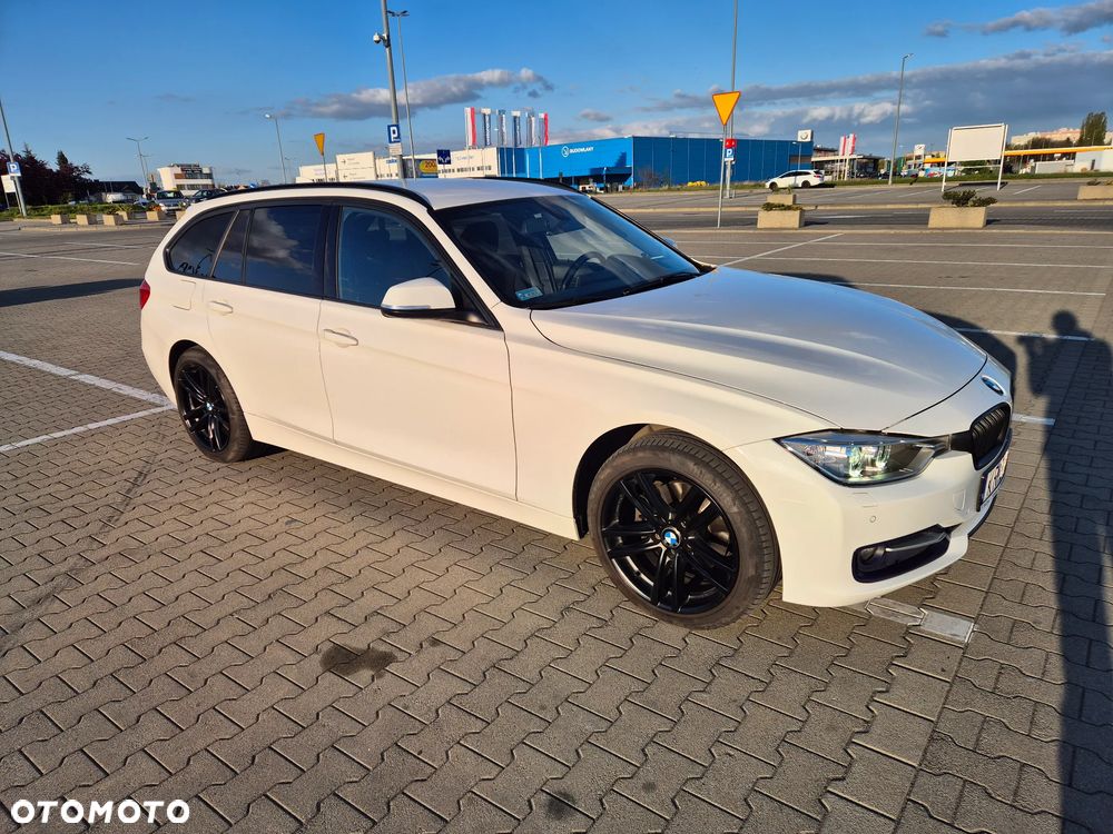 BMW Seria 3 - 17