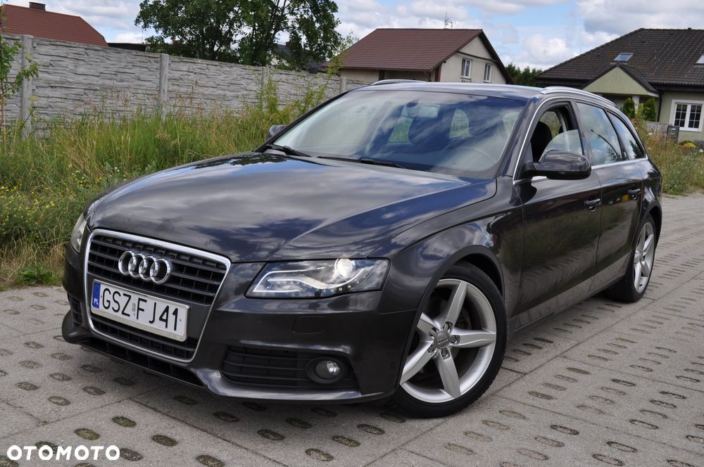 Audi A4 Avant 2.0 TDI DPF Attraction - 1