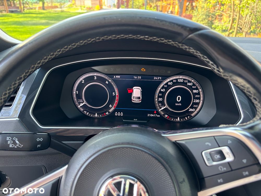 Volkswagen Tiguan 2.0 TDI SCR R-Line - 10