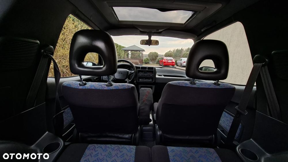 Toyota RAV4 2.0 Fun - 17