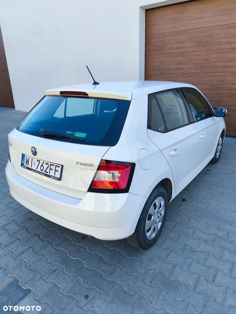 Skoda Fabia 1.0 Active - 10