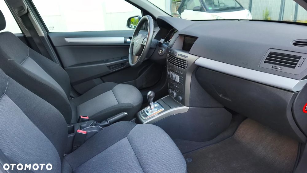 Opel Astra - 24