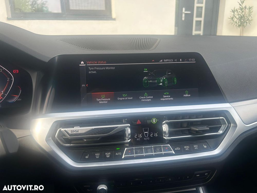 BMW Seria 3 330d Aut. Sport Line - 27