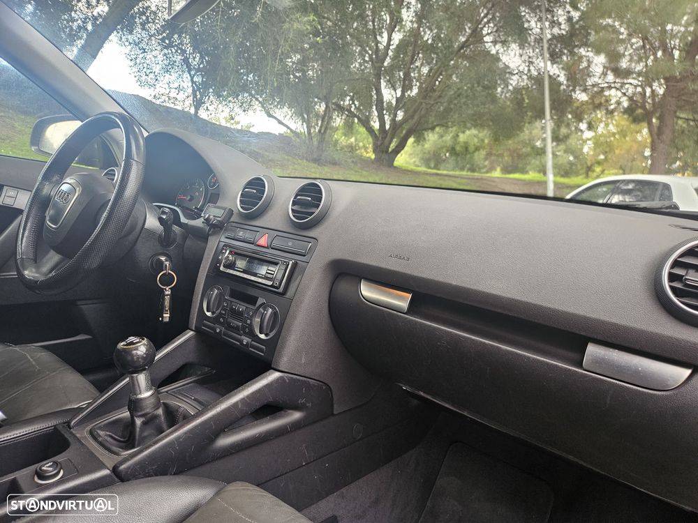 Audi A3 Sportback 1.9 TDi - 13