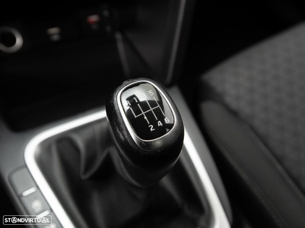 Kia Ceed 1.0 T-GDI Urban - 19