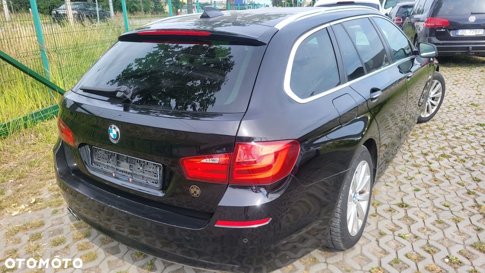 BMW Seria 5 520d Touring - 15