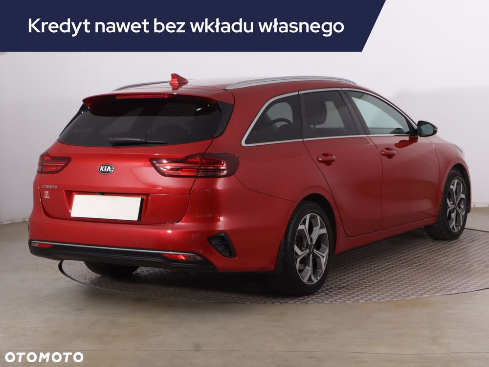 Kia Ceed - 7
