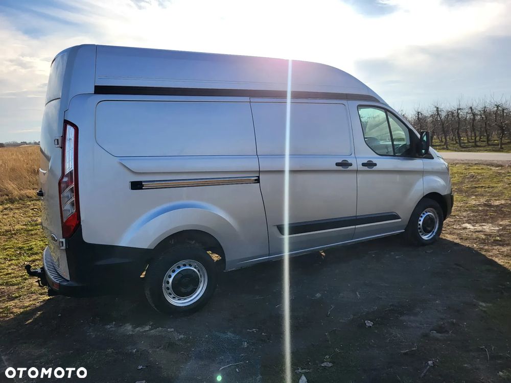 Ford Transit Custom - 11