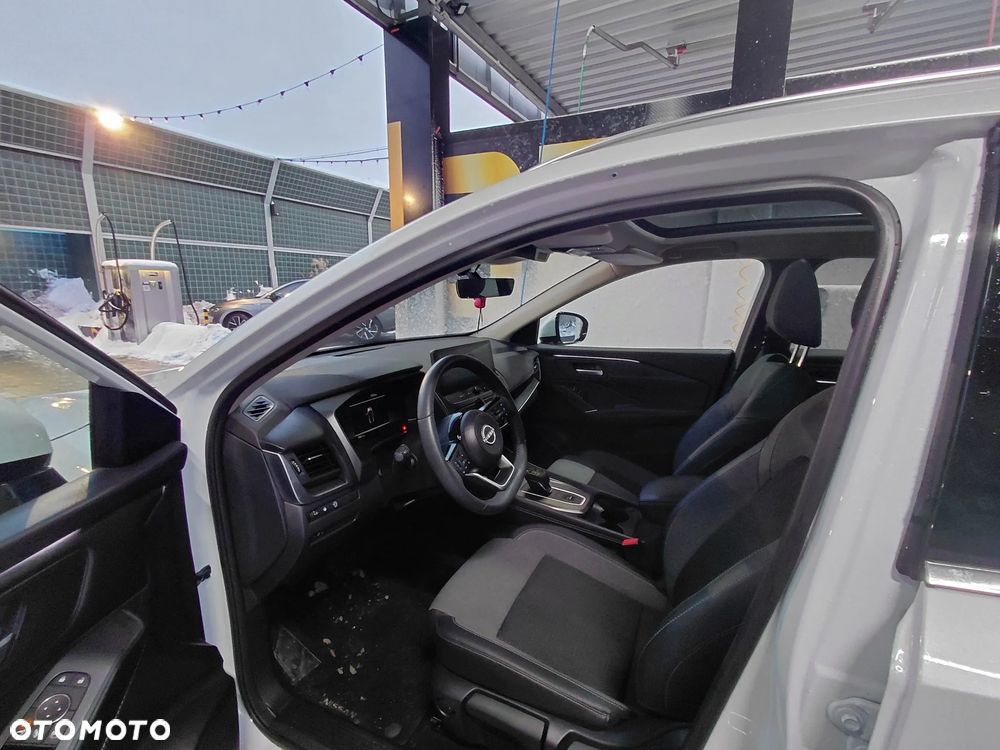 Nissan Qashqai 1.3 DIG-T MHEV 4x4 N-Connecta Xtronic - 12