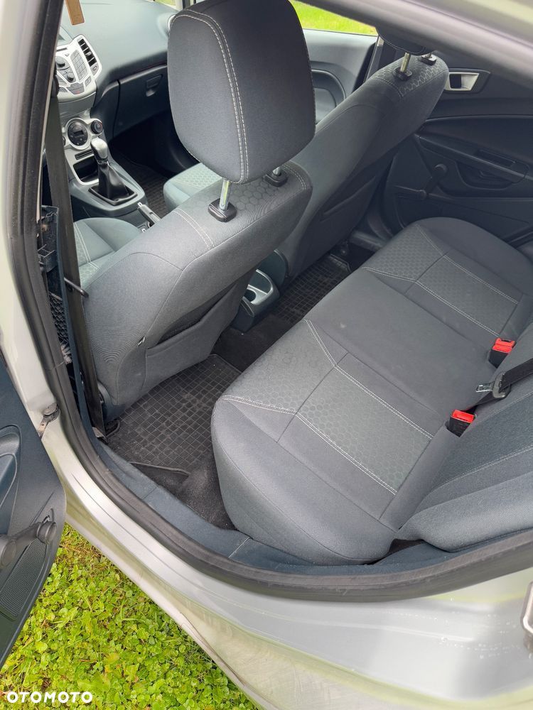 Ford Fiesta - 6