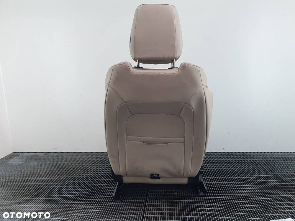 FOTEL PRZÓD PRZEDNI PRAWY PASAŻERA SKODA OCTAVIA IV EU WYSTRZELONY - 7