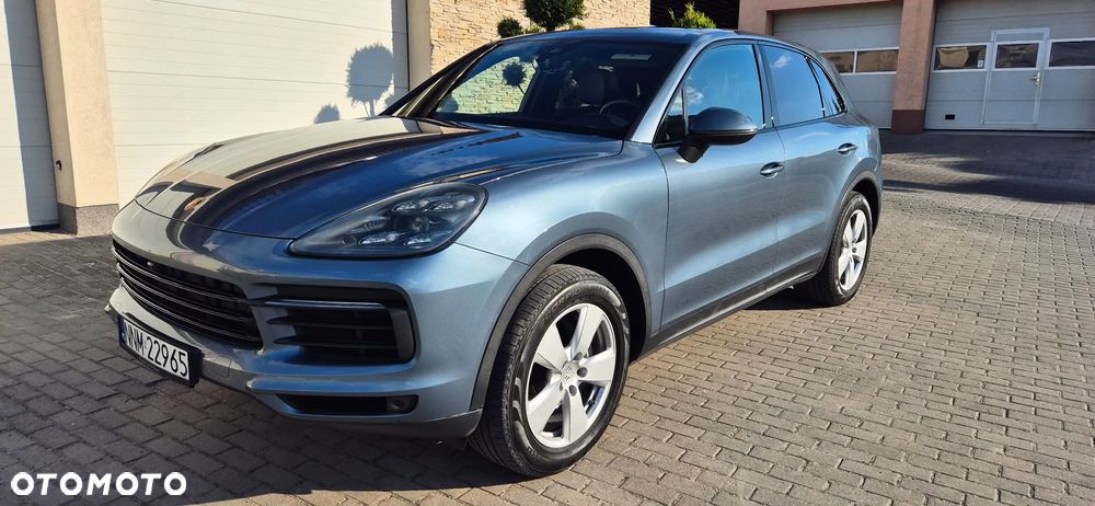 Porsche Cayenne Standard - 1