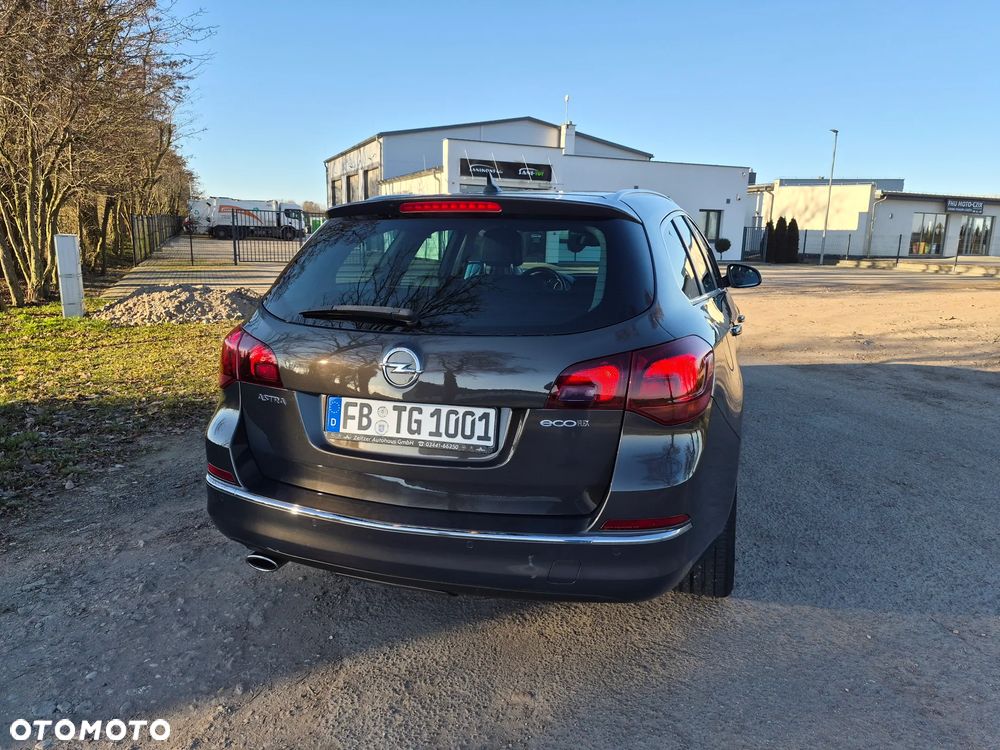 Opel Astra 2.0 CDTI ecoFLEX Start/Stop Exklusiv - 19