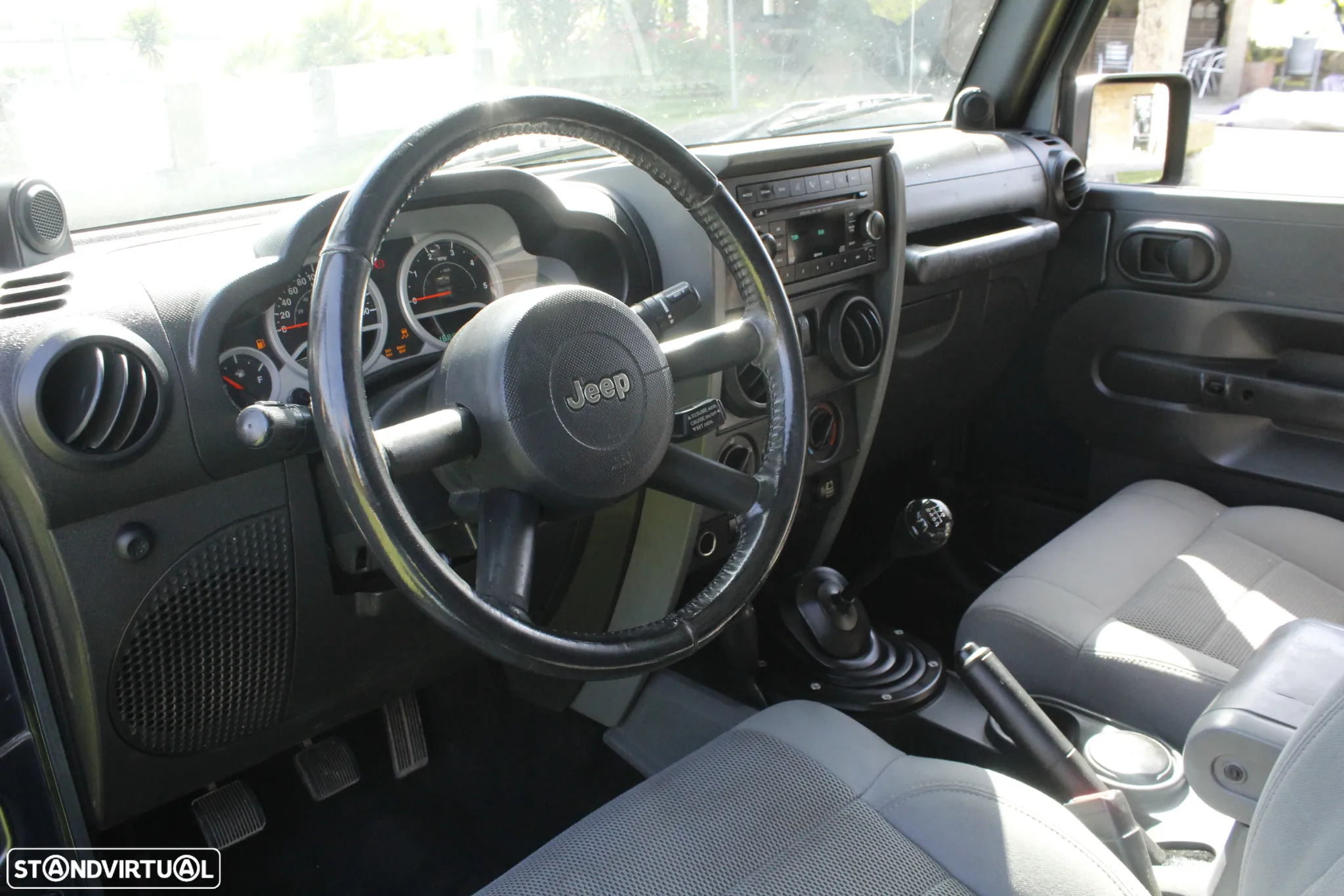 Jeep Wrangler Hard-Top 2.8 CRD DPF Sport - 13