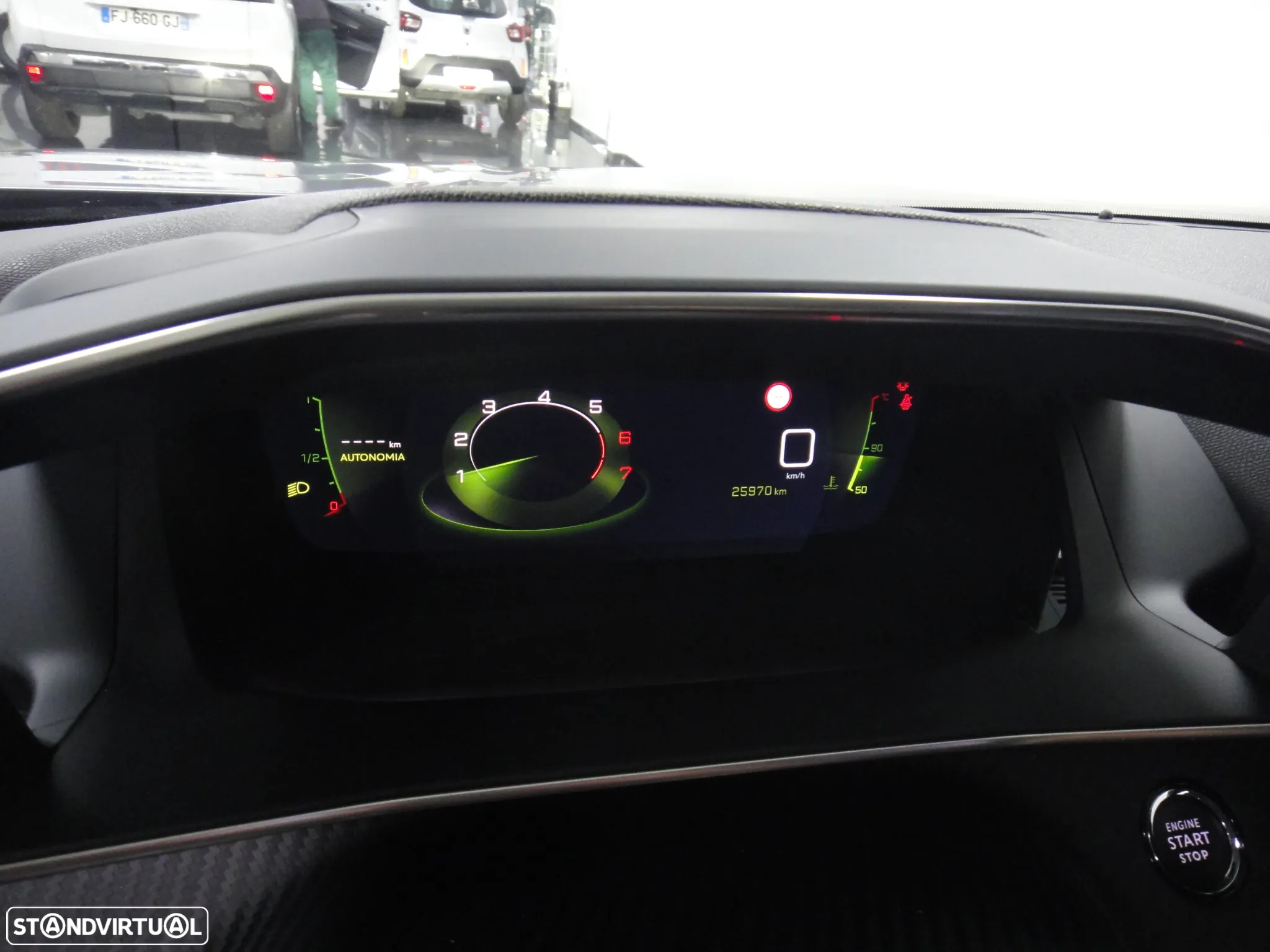 Peugeot 2008 PureTech 130 Allure - 33