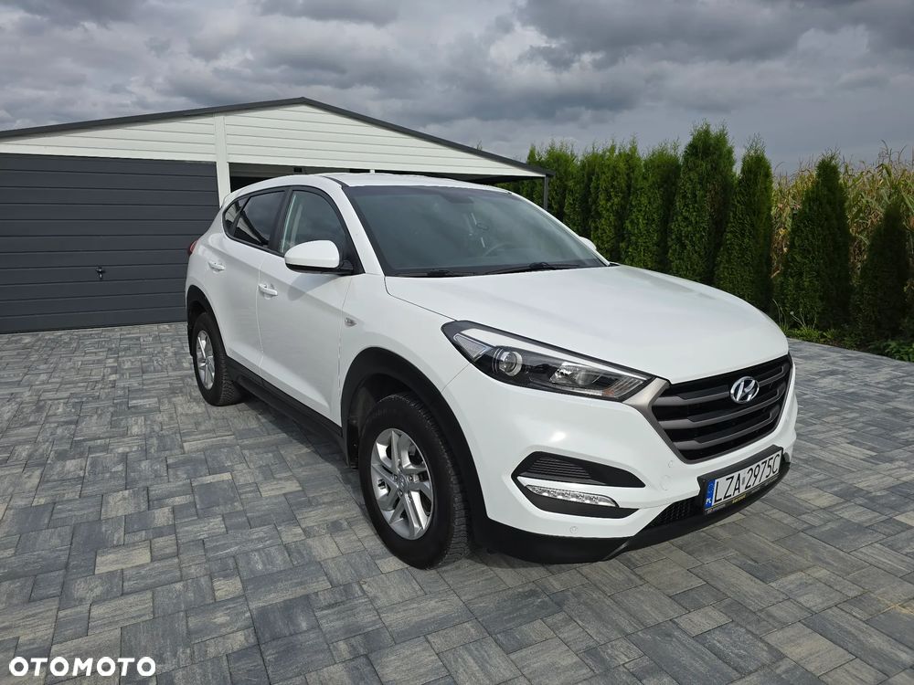 Hyundai Tucson 1.6 GDI BlueDrive Comfort 2WD - 20
