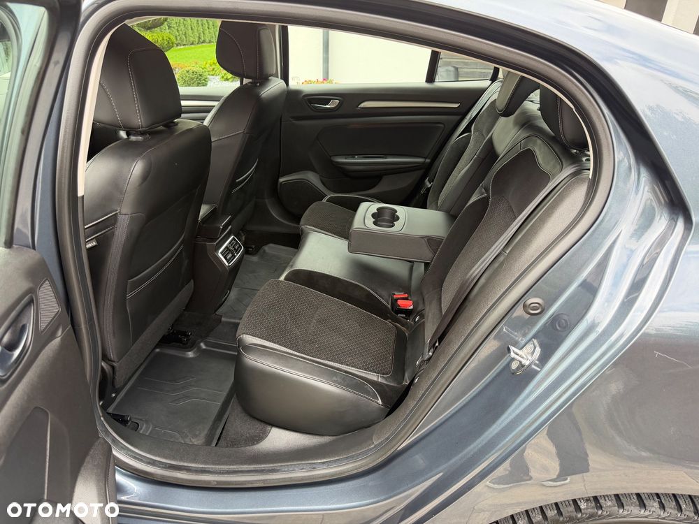 Renault Megane 1.5 Blue dCi Intens - 40