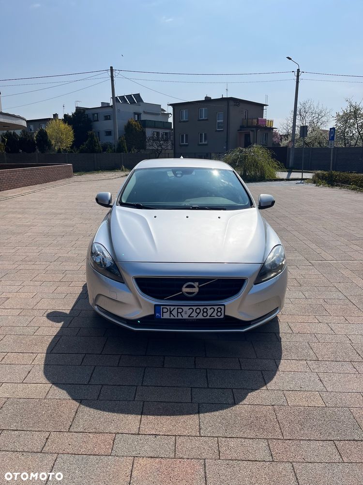Volvo V40 D2 - 2