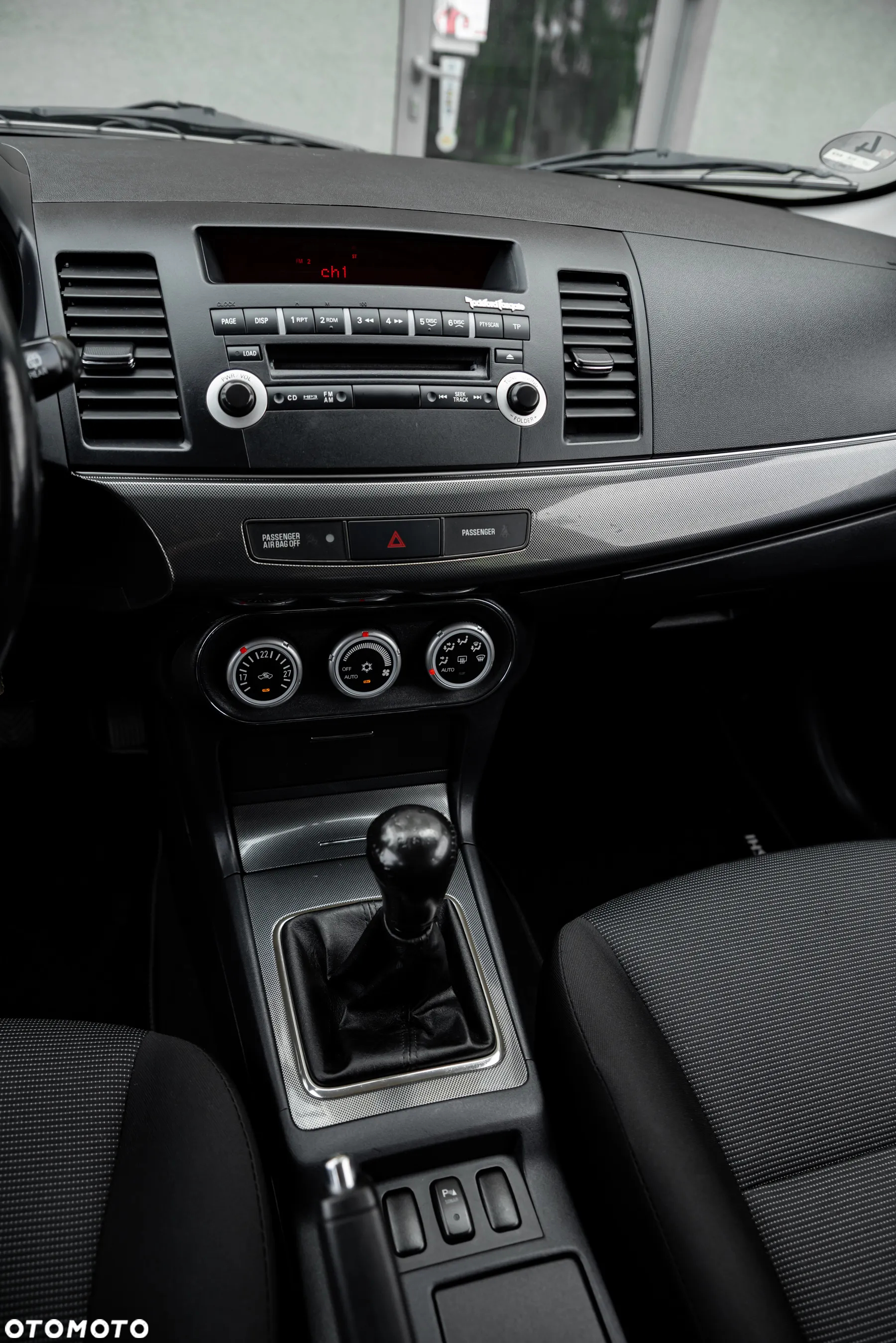 Mitsubishi Lancer 1.8 Inform - 34
